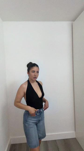 @Violeta Elena