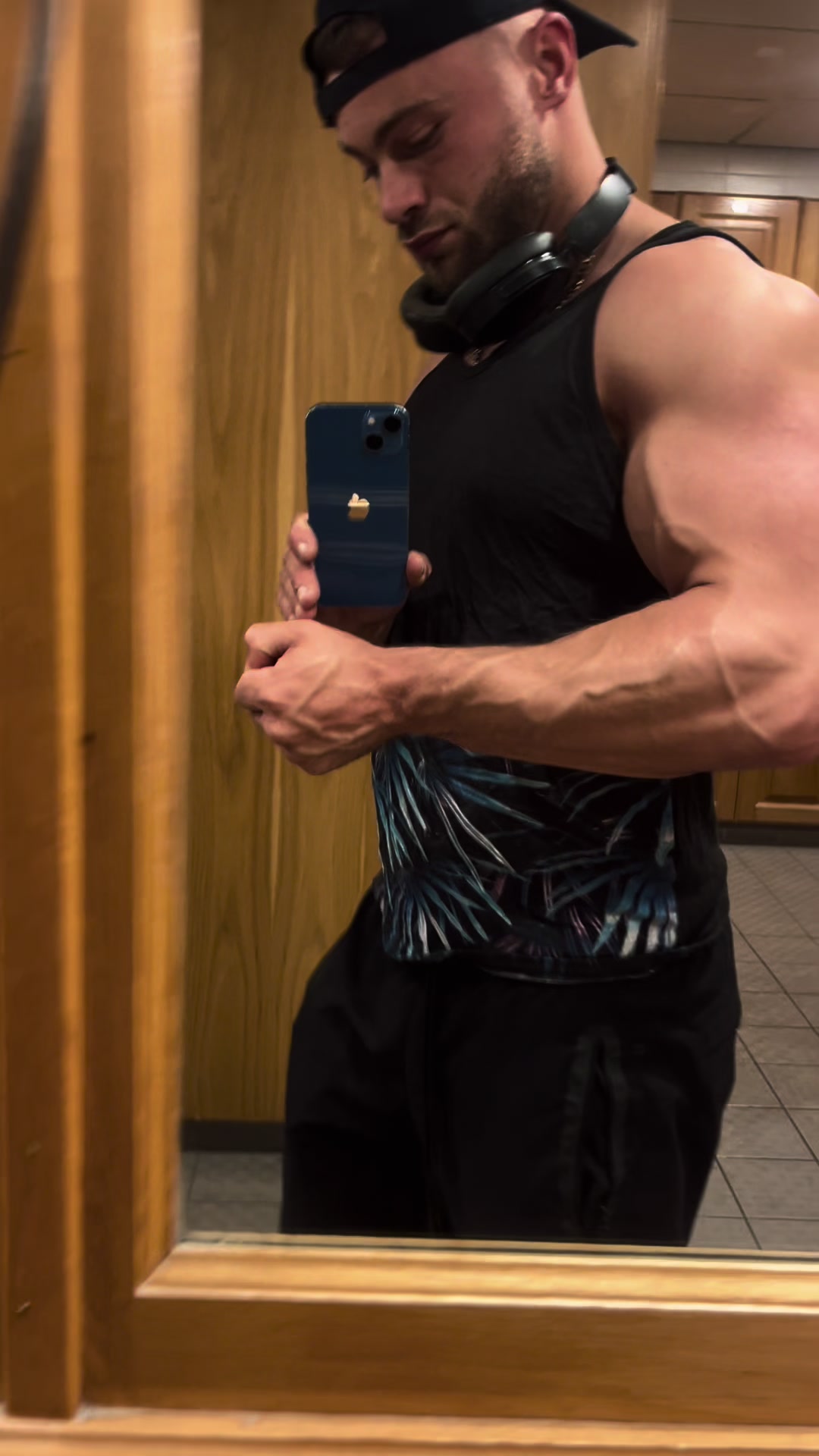 @Charltonfit