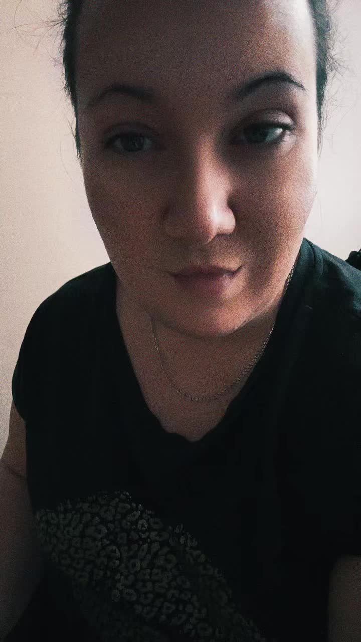 @Anii_🤗❤️