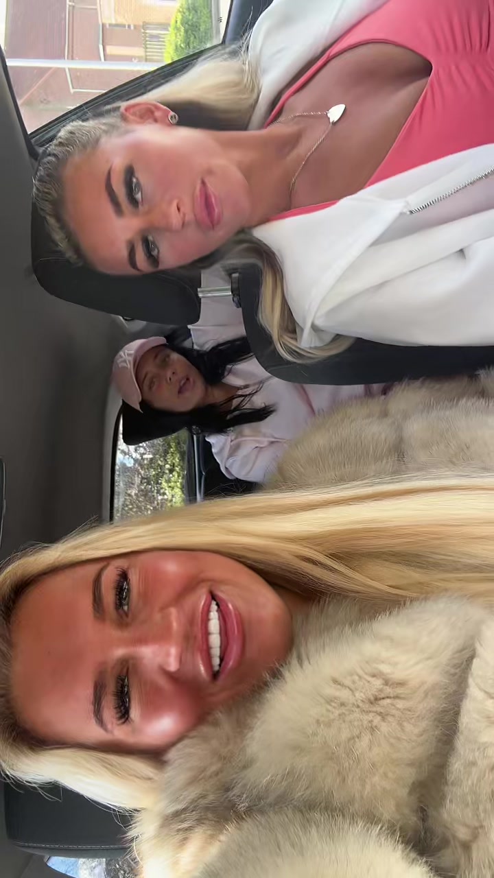 @hrglowellie