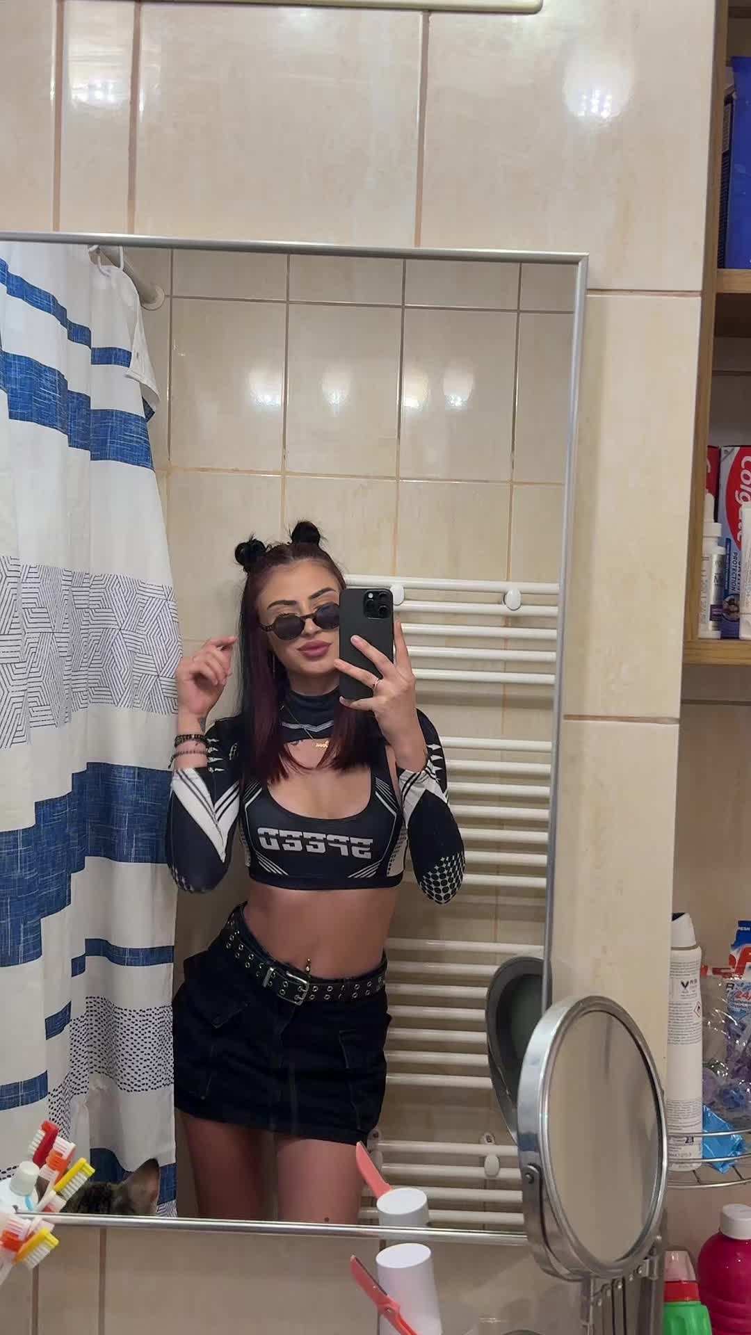 @Dede🥳