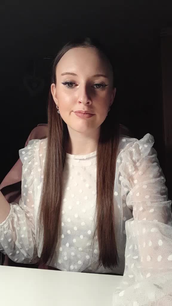 @Booksbyamelcia
