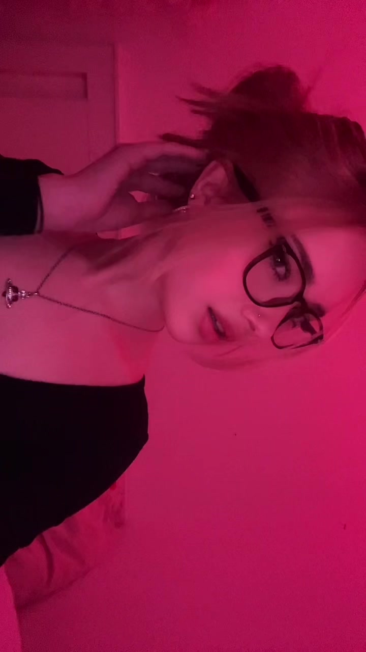 @ella ☆彡