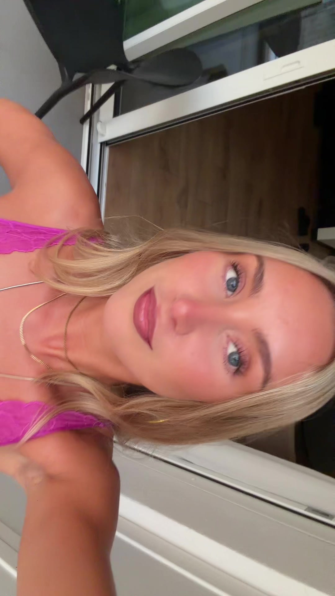 @PoppyRue