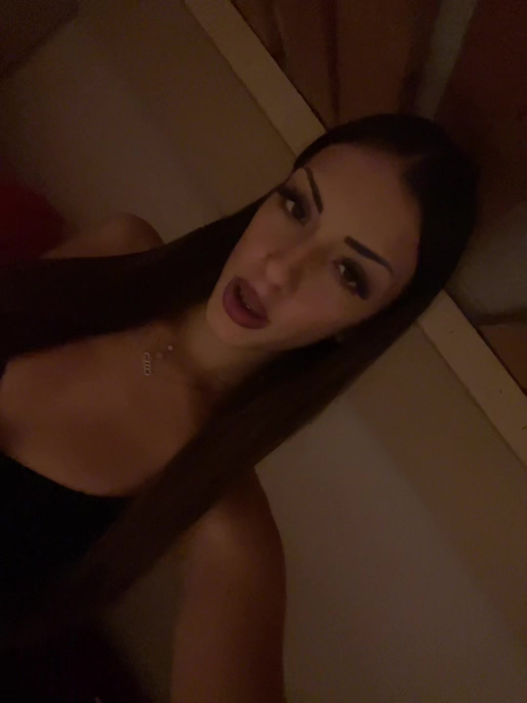 @𝓹𝓮𝓵𝓪