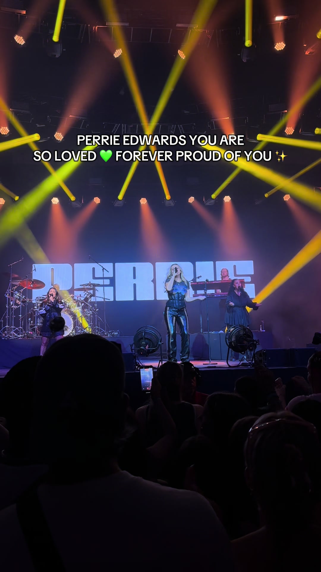 @perrie edwards vocals 🎧