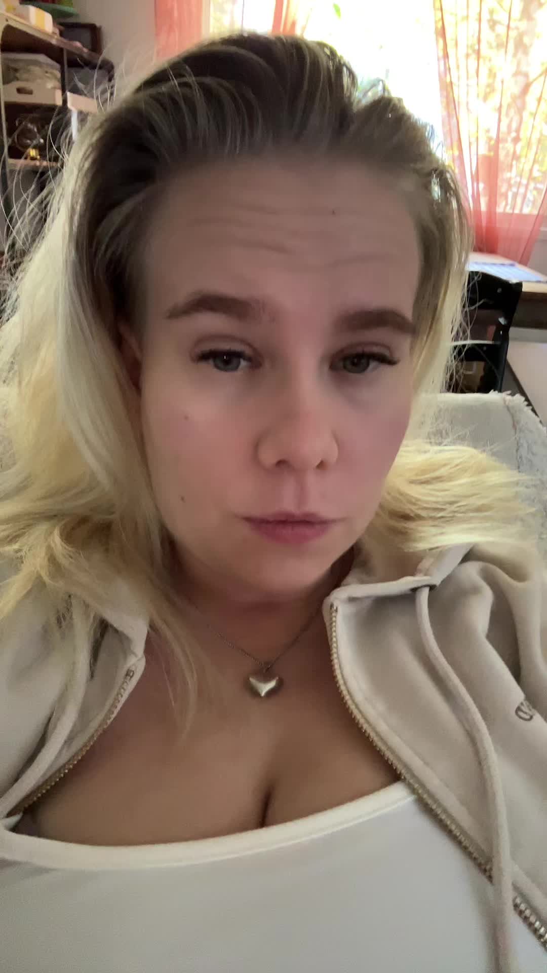 @petrakinnunen_