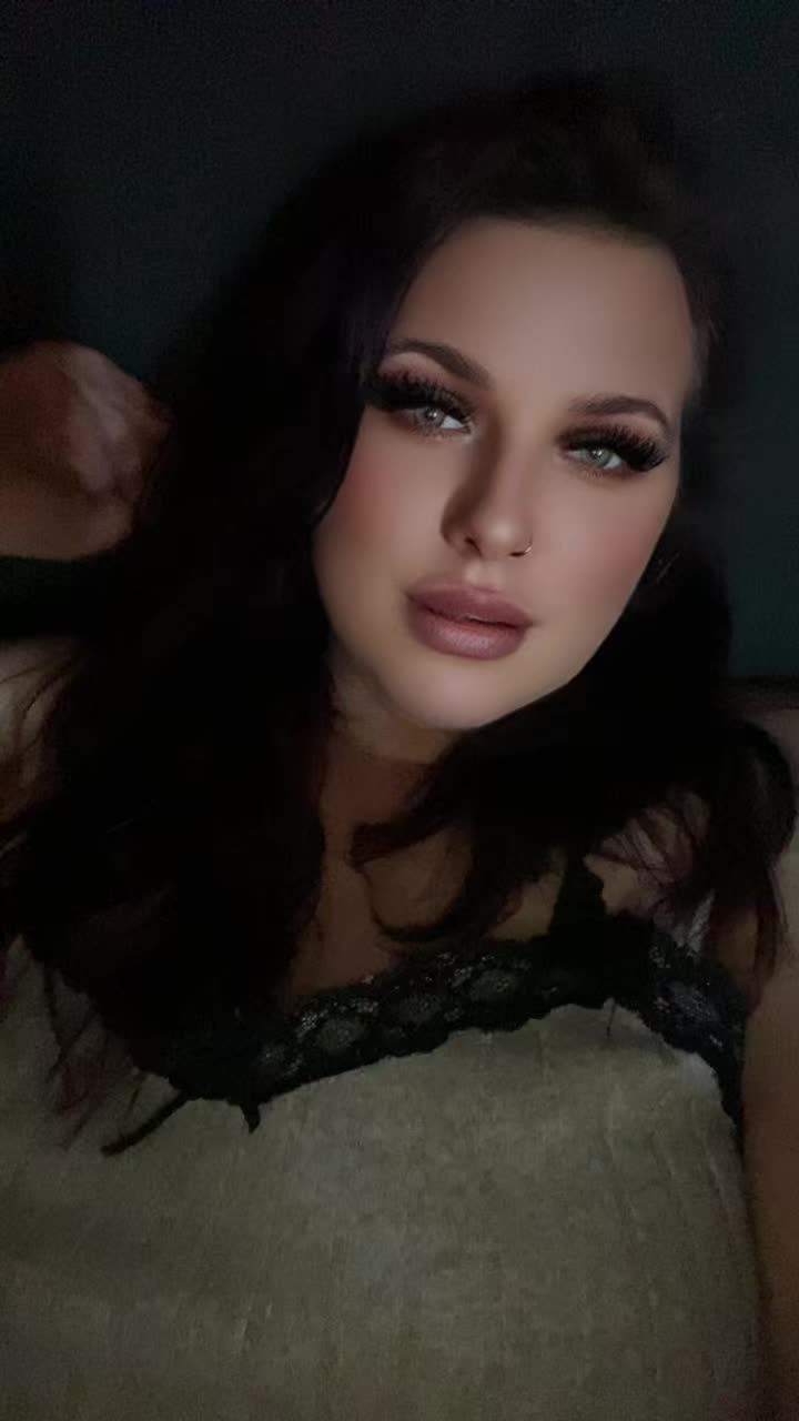 @🫦HannahDeepThroatsTheD🫦