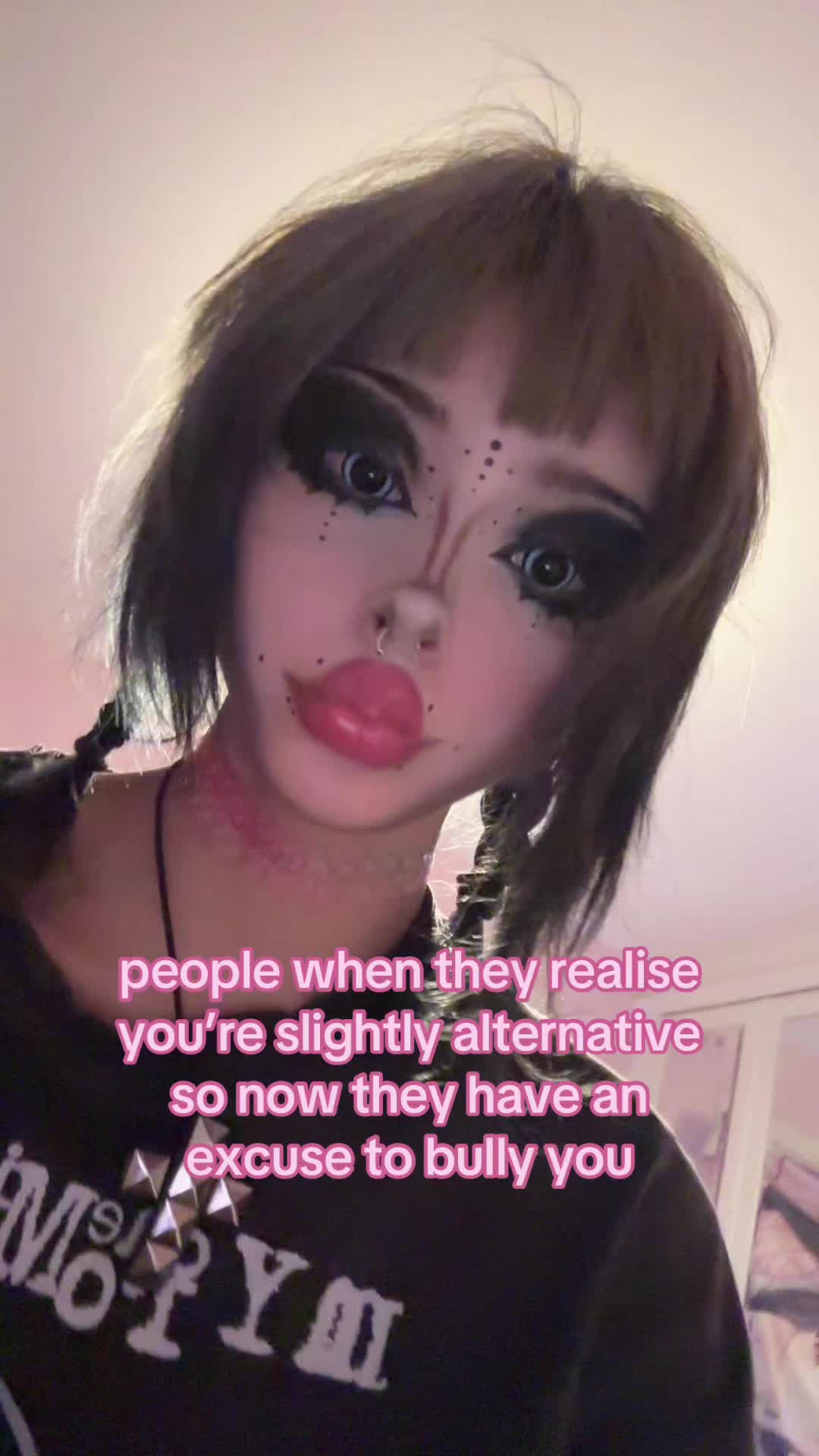@saleena ⎛⎝( ` ᢍ ´ )⎠⎞