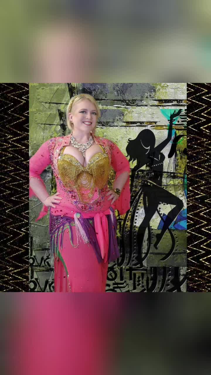 @Adara Din Belly Dancer
