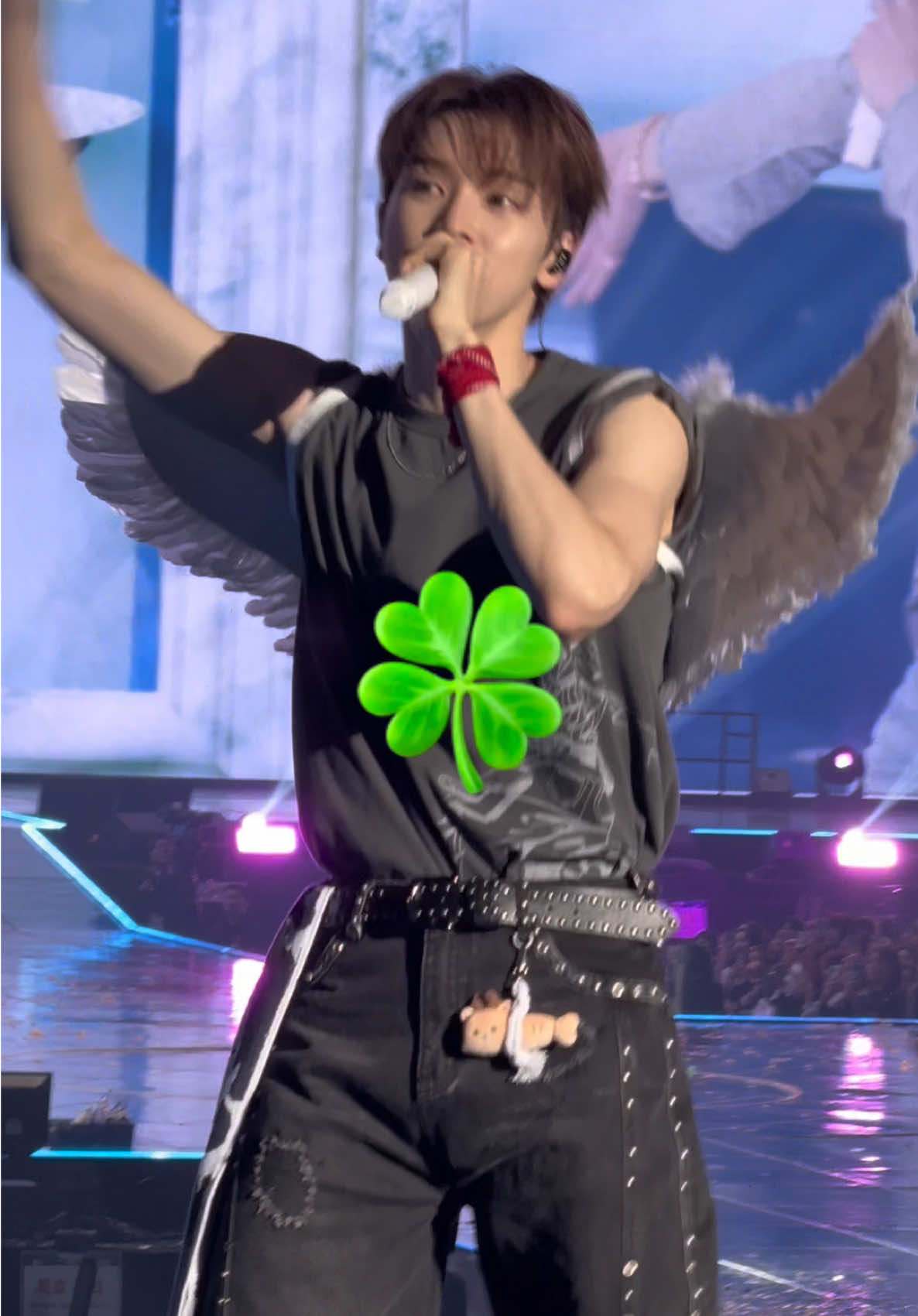 @🍀