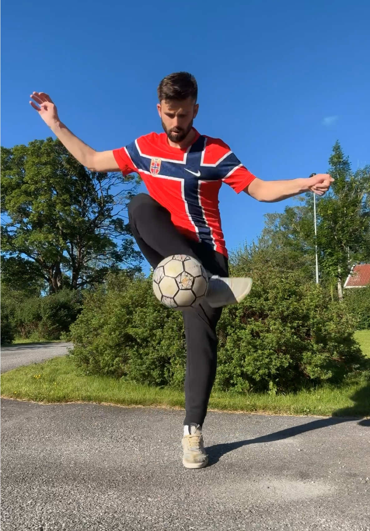@Christian Karlsen ⚽️🐐