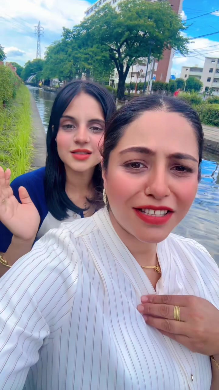 @R ki rani ЁЯС╕