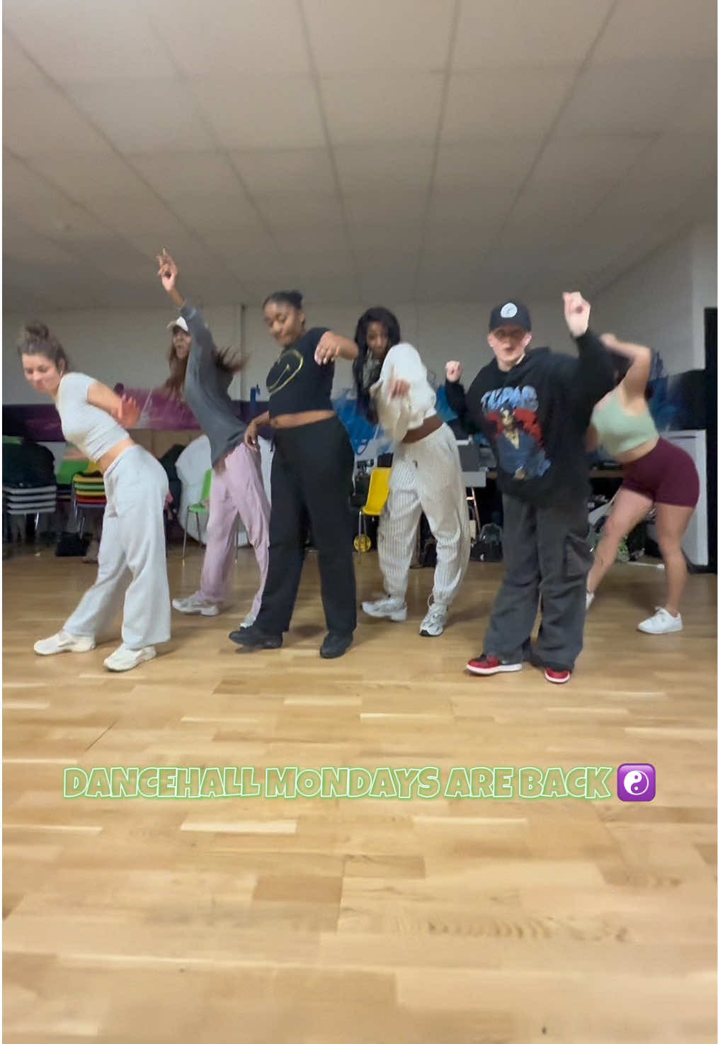 @Yin Yang Dance