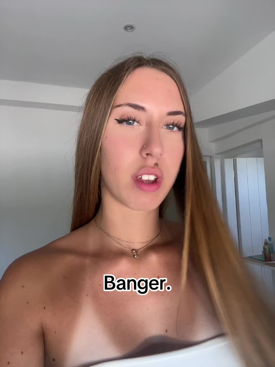 @𝒜𝒾𝓂𝒾𝓁𝒾𝒶