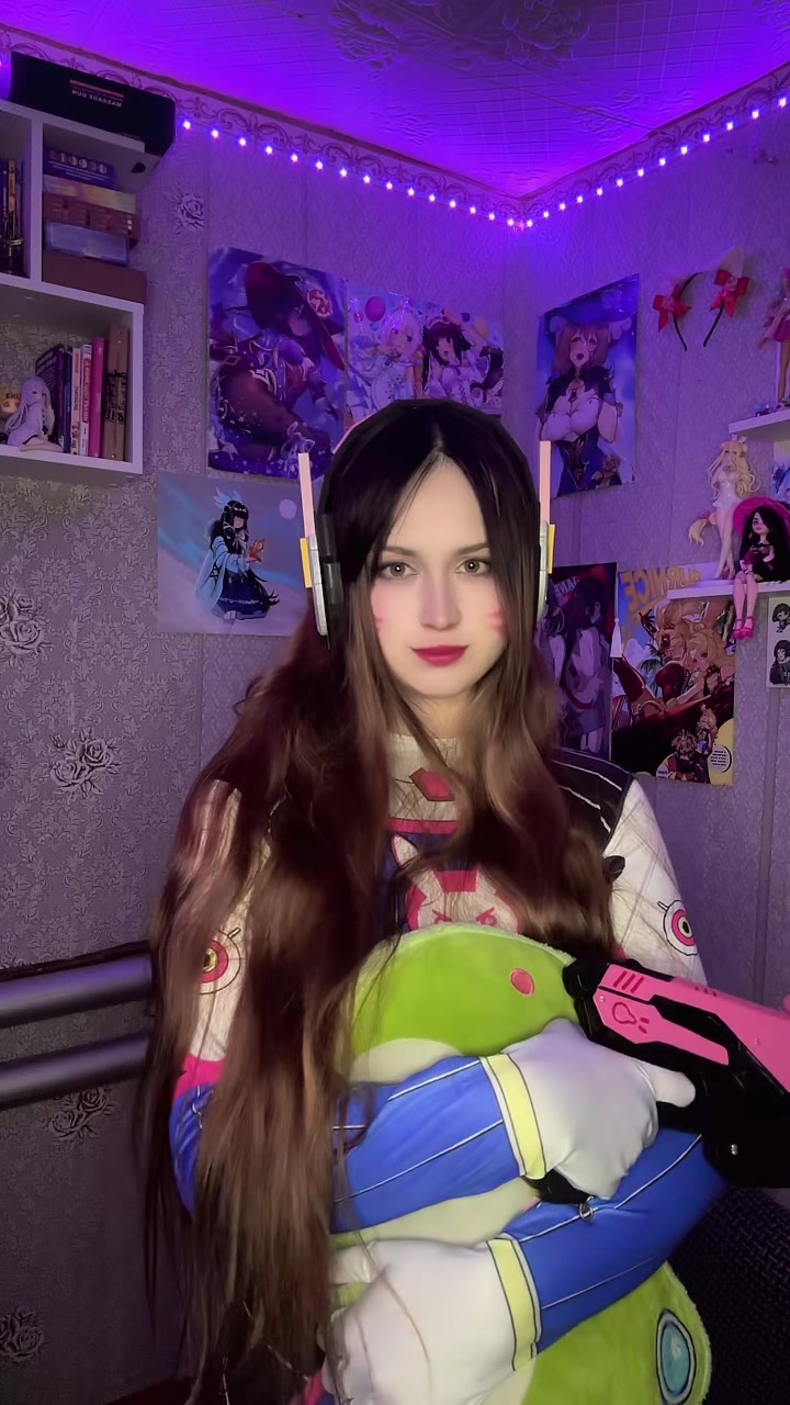 @Мышка жена 🐭
