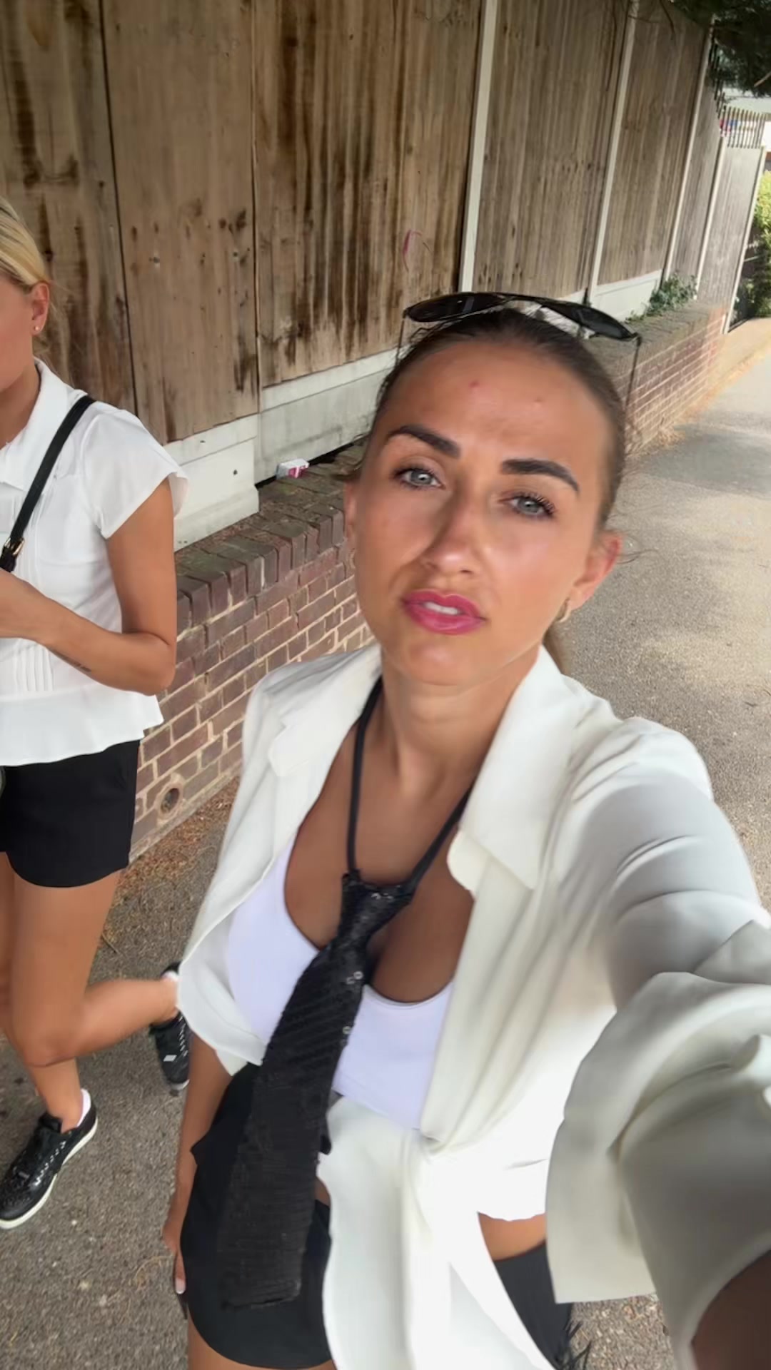 @Tillyrose😘