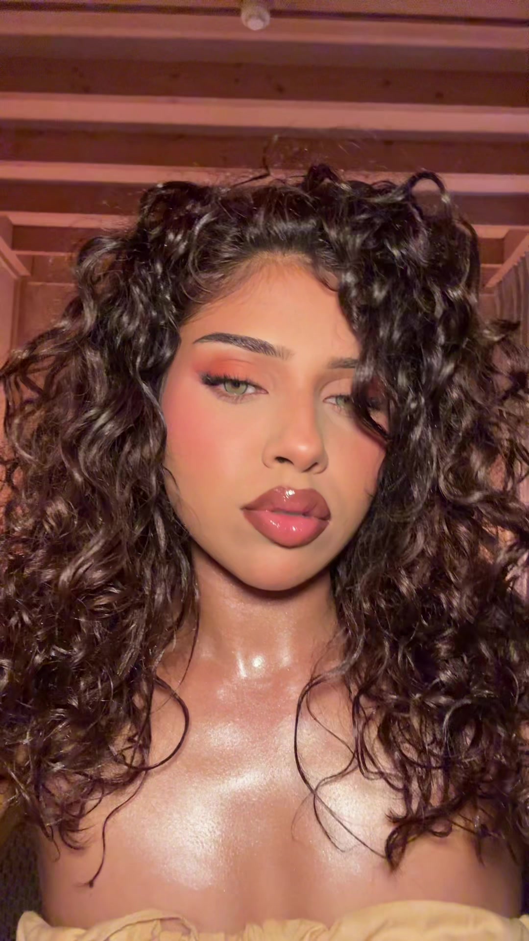 @anjeni