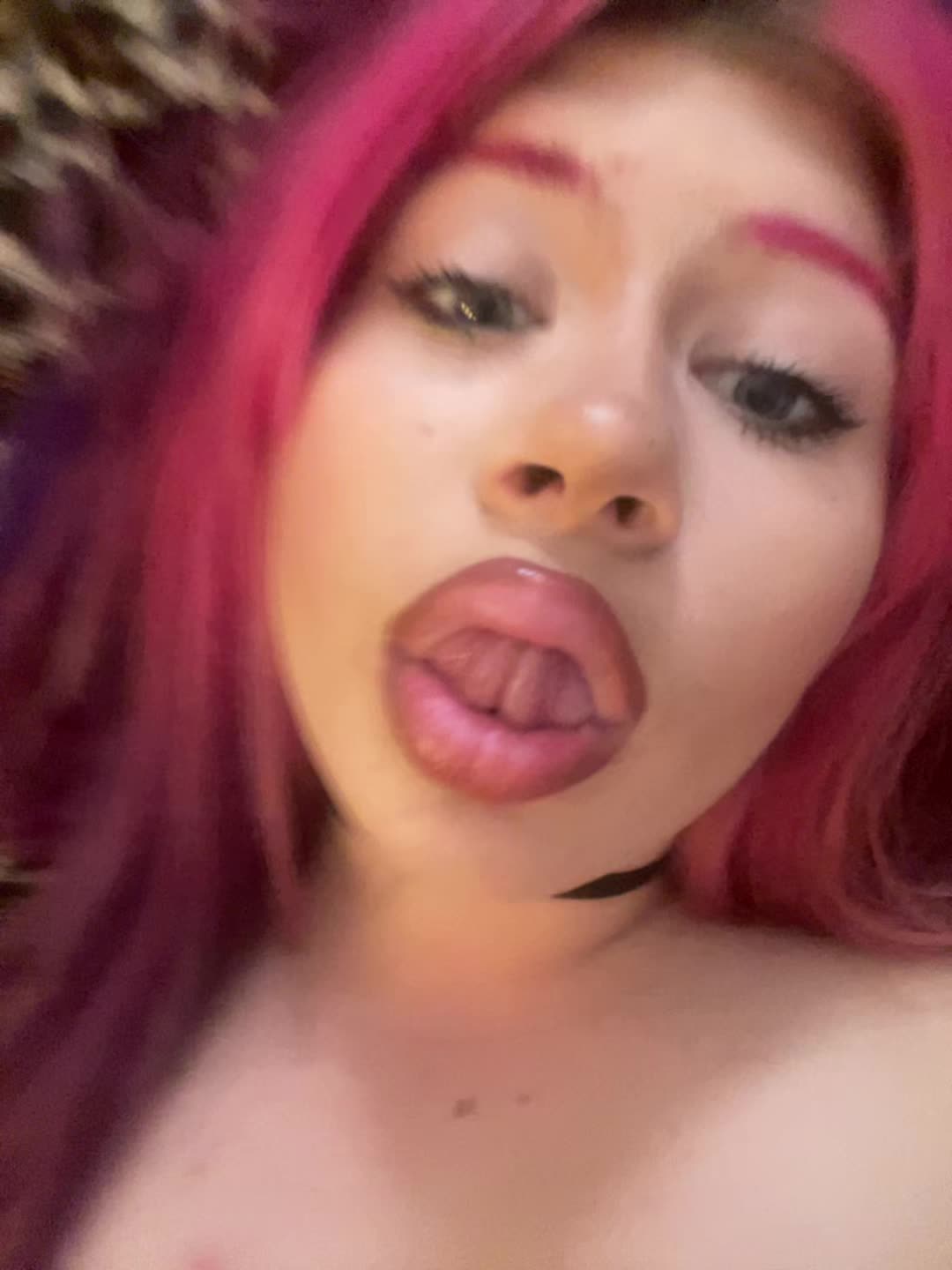 @🪽🍫
