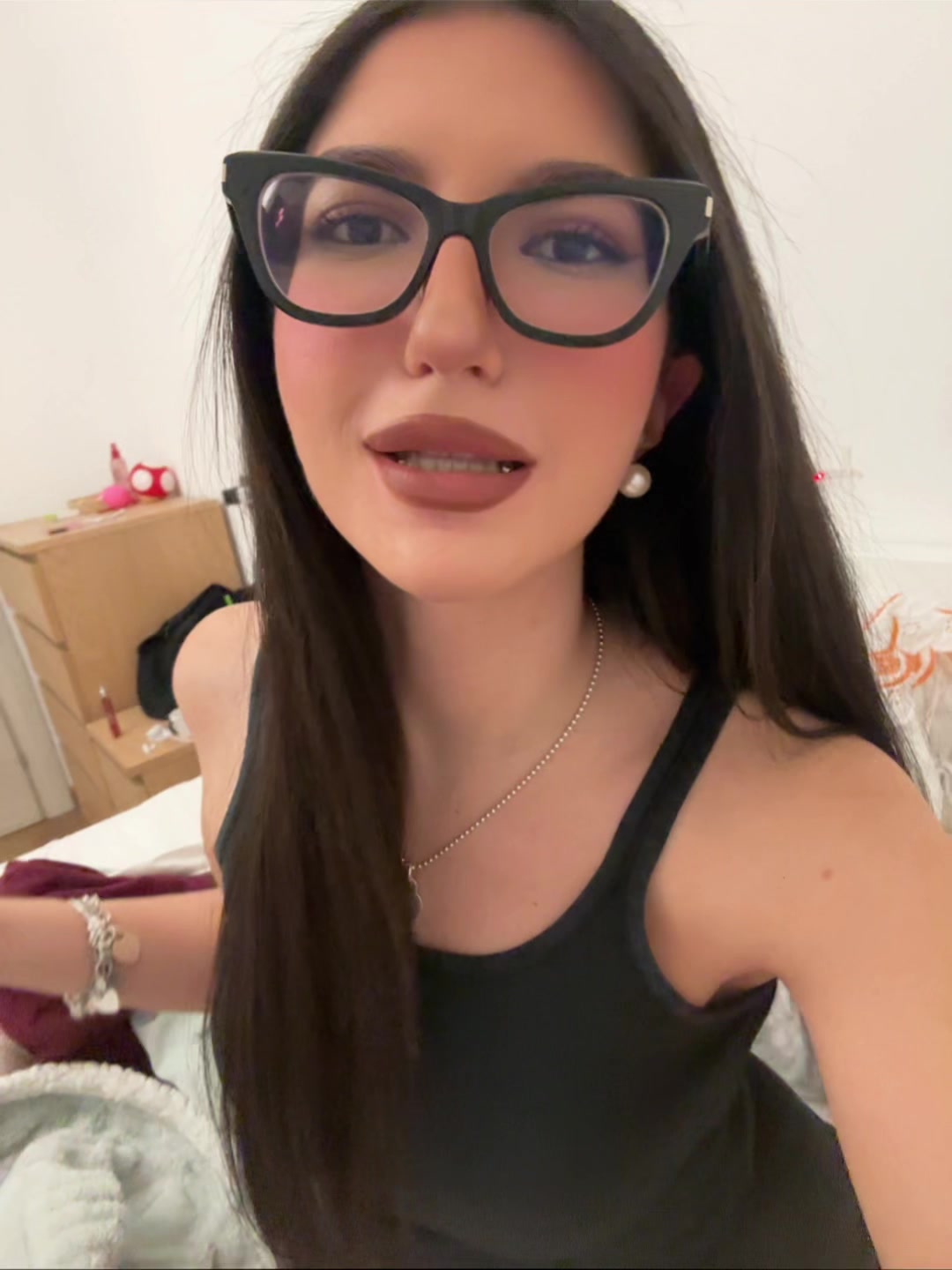 @elenaggg