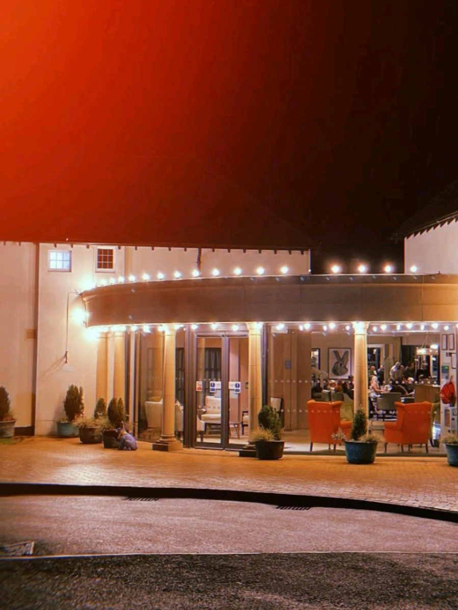 @Hogarths_hotels