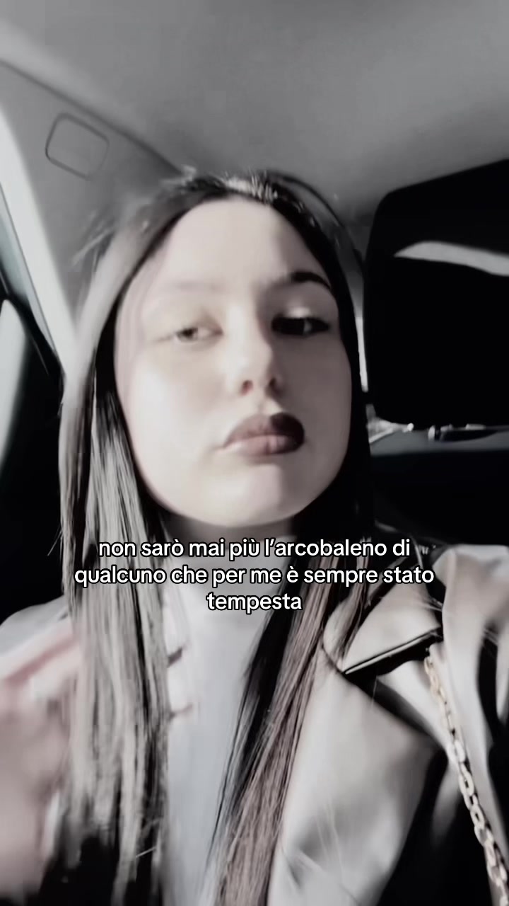 @latuamorapreferitaa