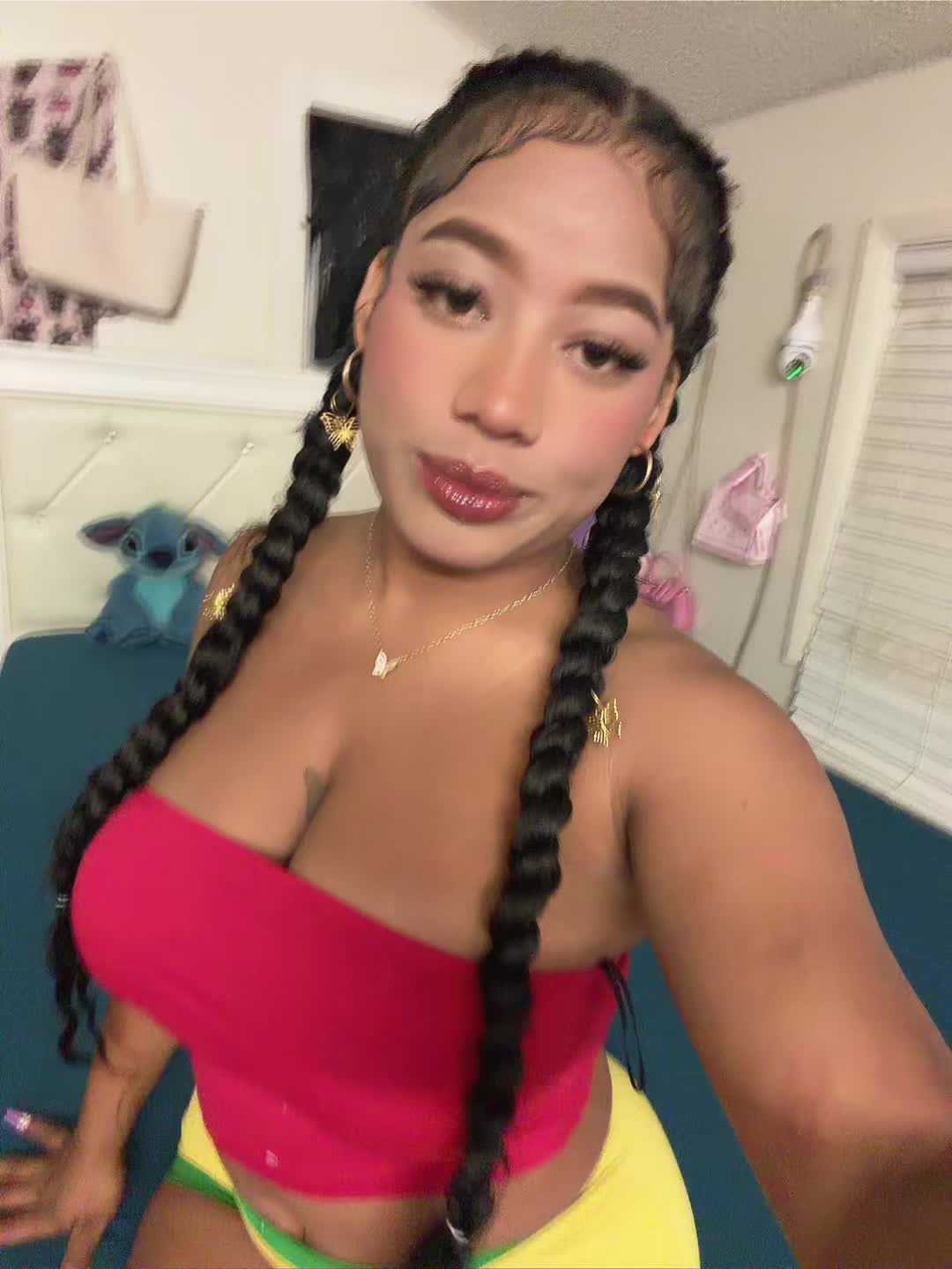 @Yailinbby