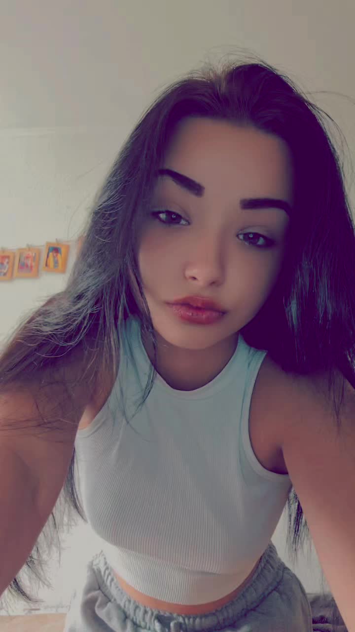 @Váradi Leila