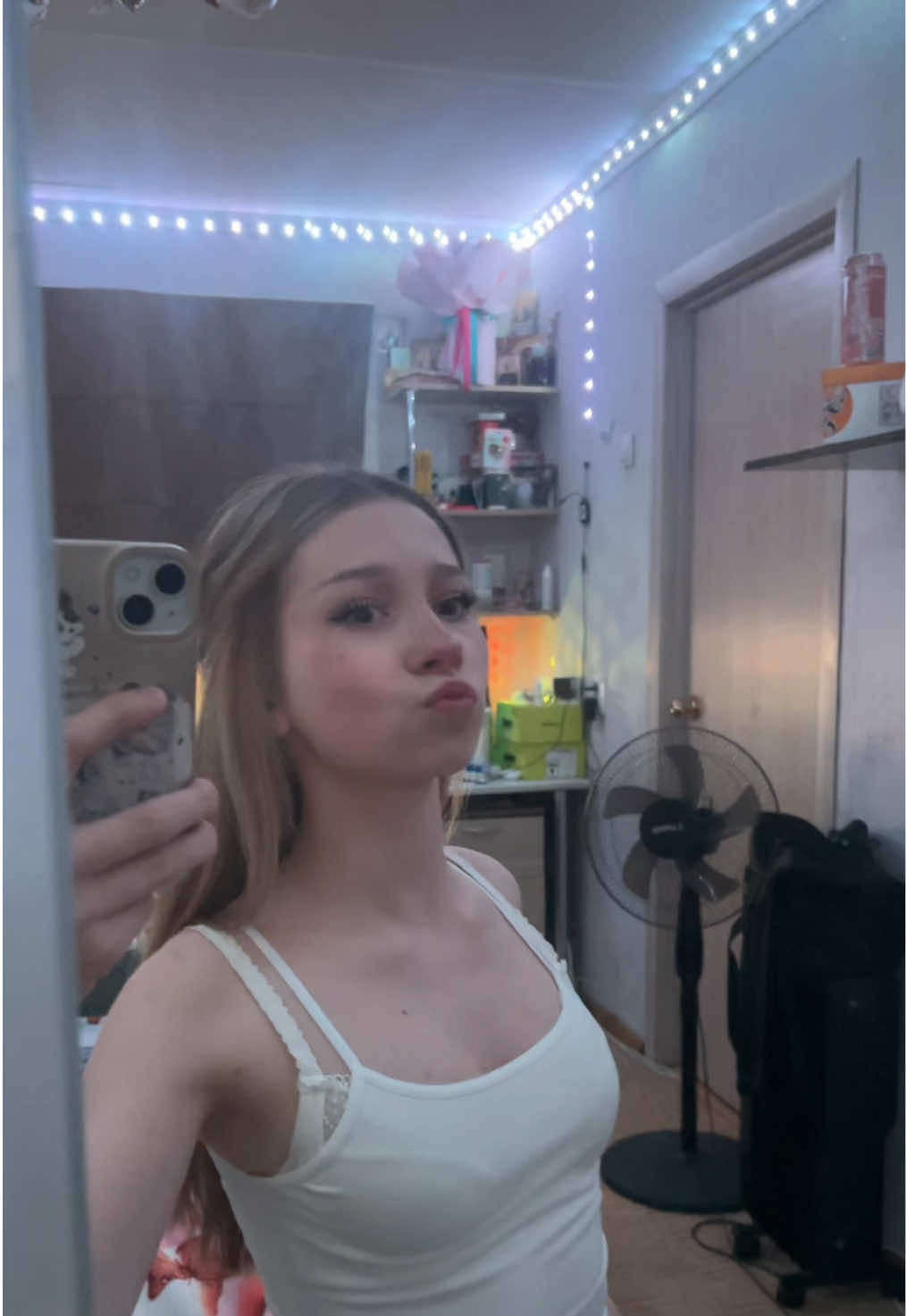 @Молофоня Борисовна