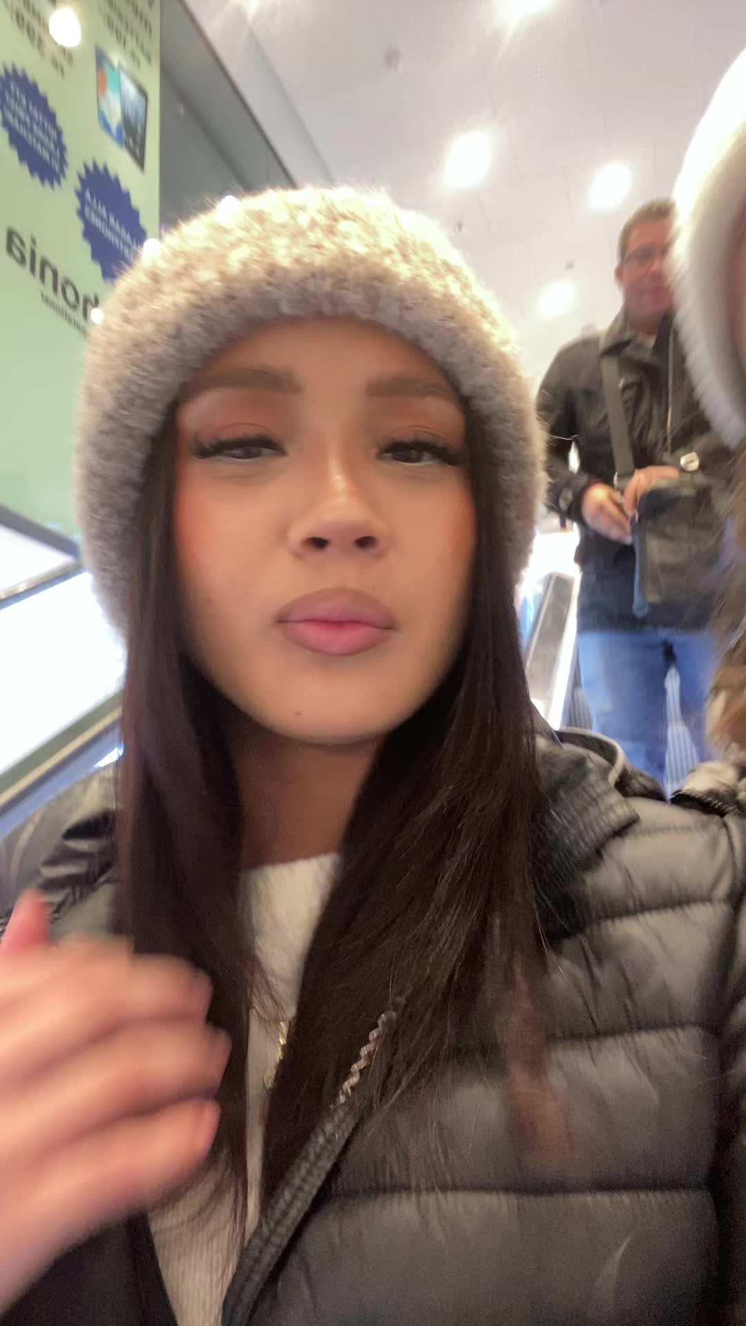 @betti.761