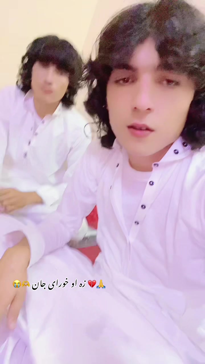 @{{🌹رضوان گل✌}}