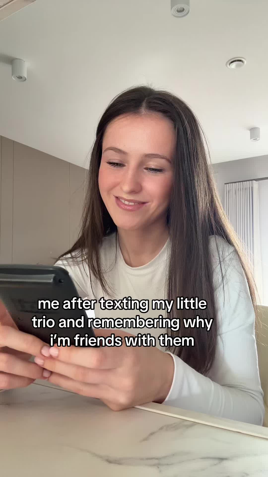 @thesimp5onsisters