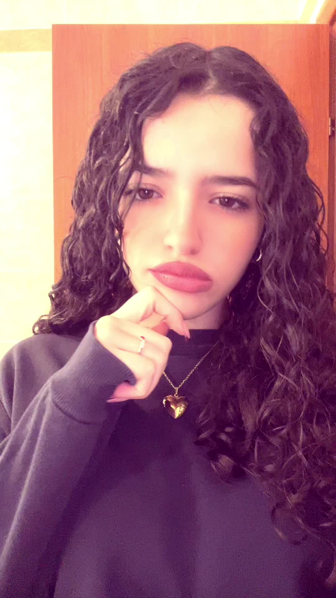 @💫