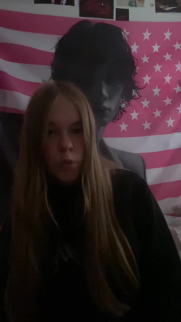 @𝐬𝐨𝐩𝐡 𝐚𝐧𝐝 𝐟𝐫𝐞𝐲 💕