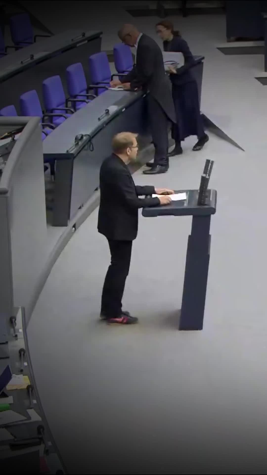 @Lorenz G&ouml;sta Beutin