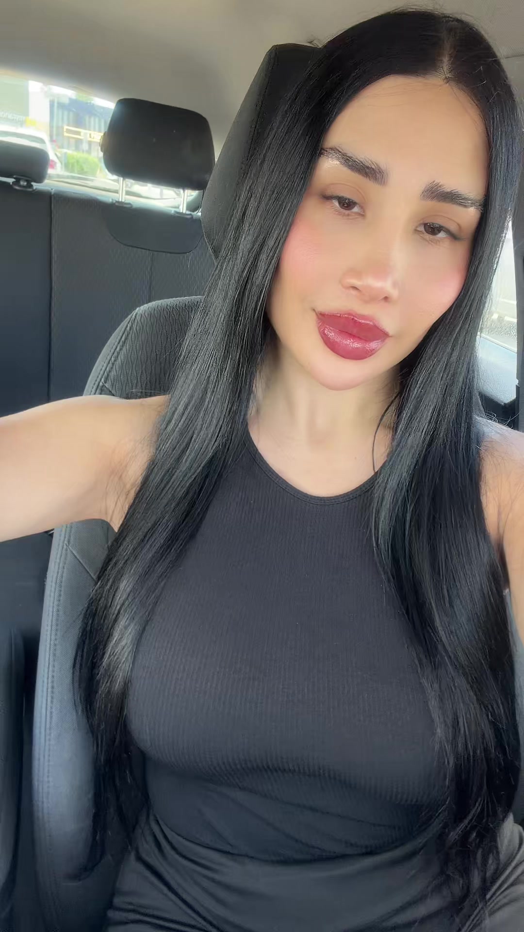 @𝙼 𝙰 𝙽 𝙸 𝚀 𝚄 𝙴 🍒