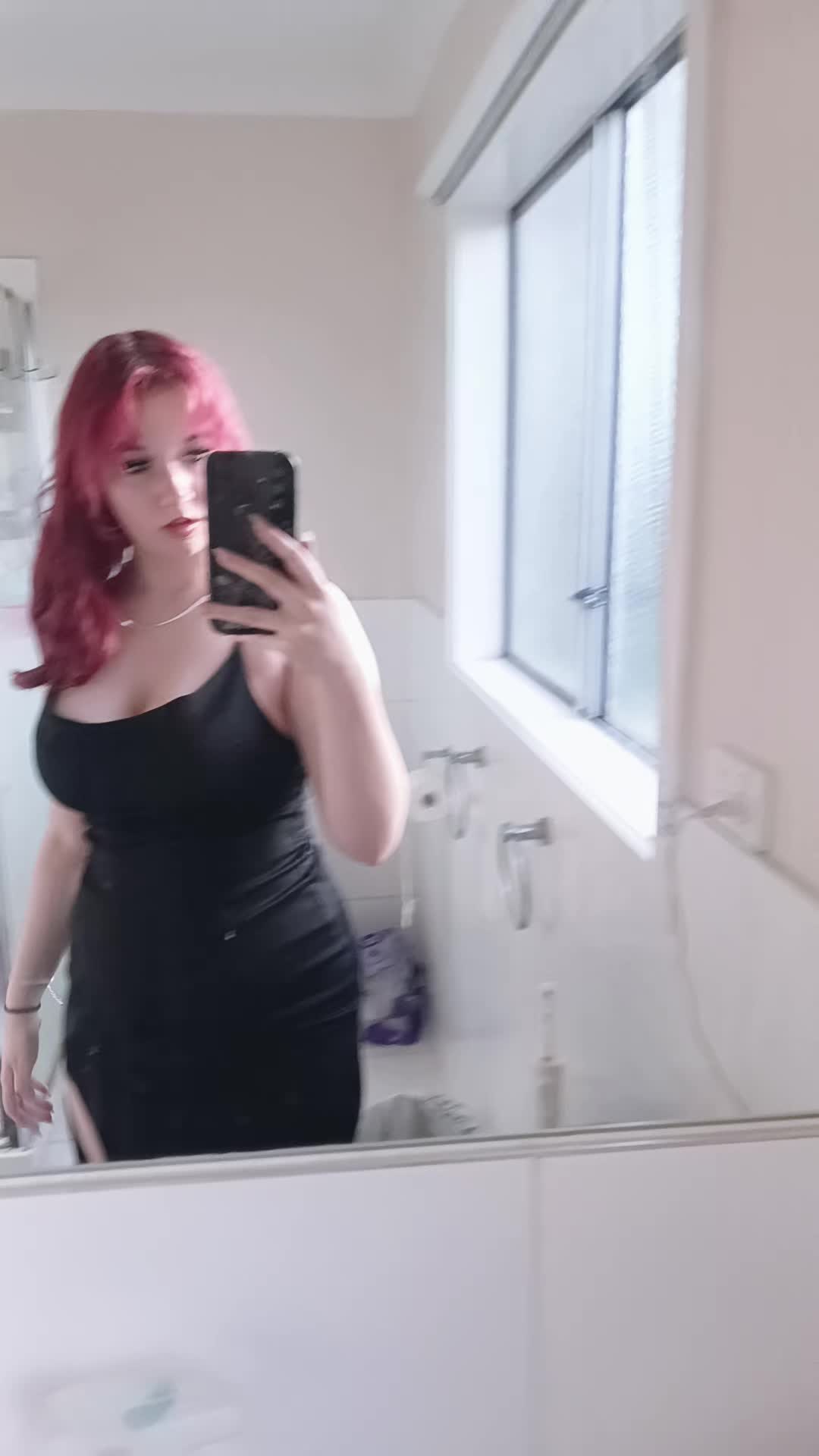 @𝐶𝑟𝑦𝑠𝑡𝑎𝑙🥀🖤