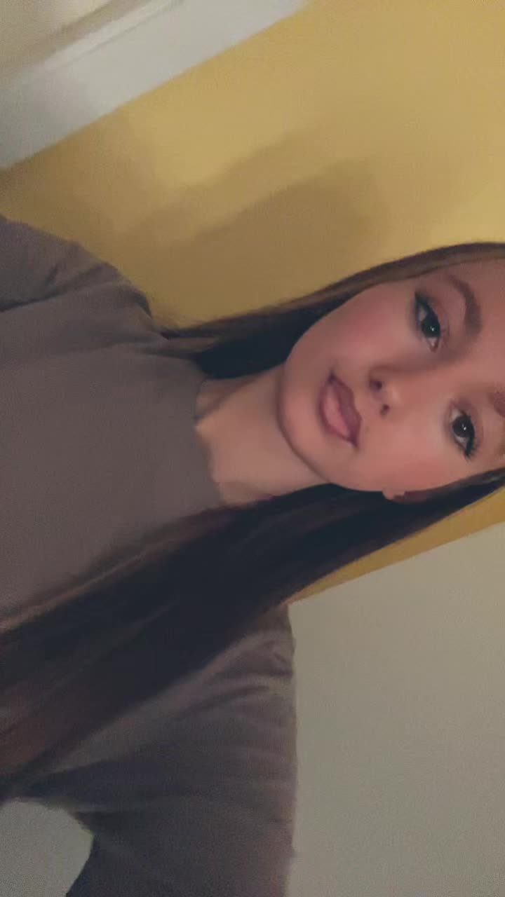 @🫐