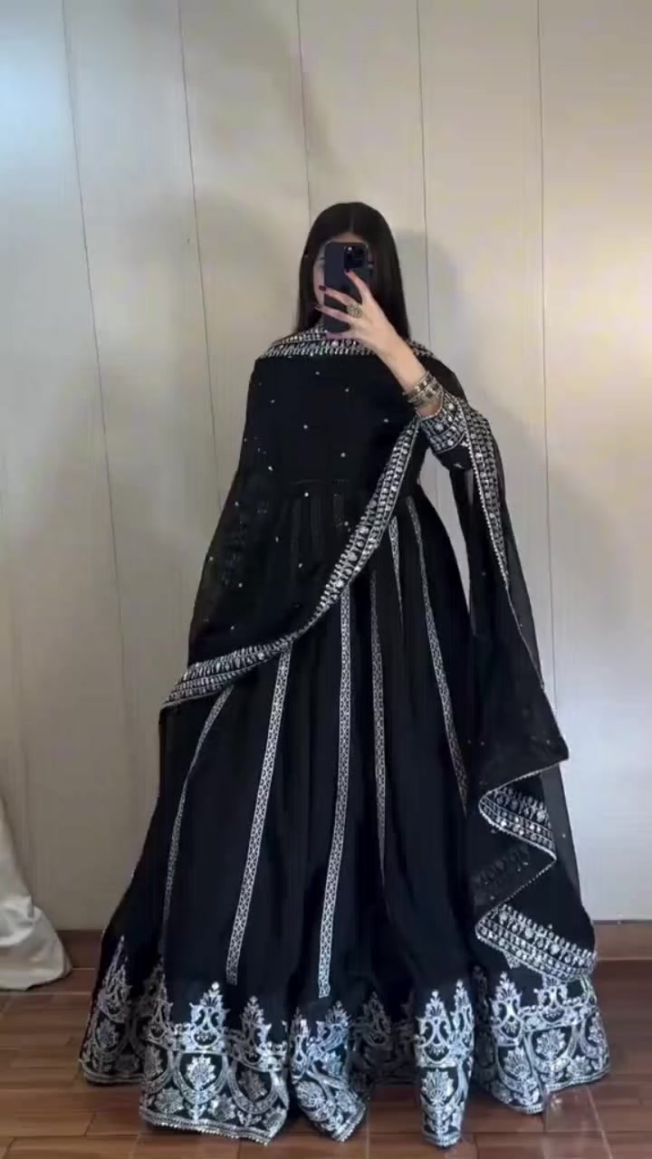 @زویا 🥀