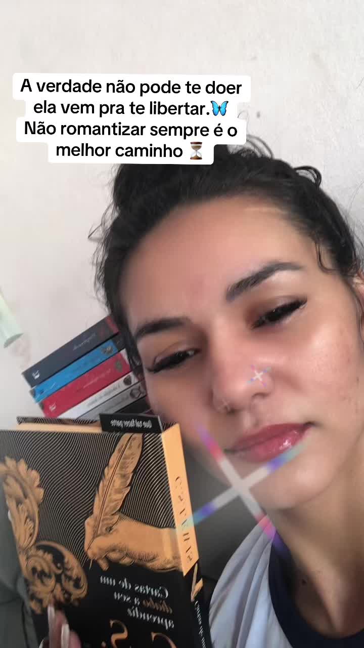 @Thais Voss