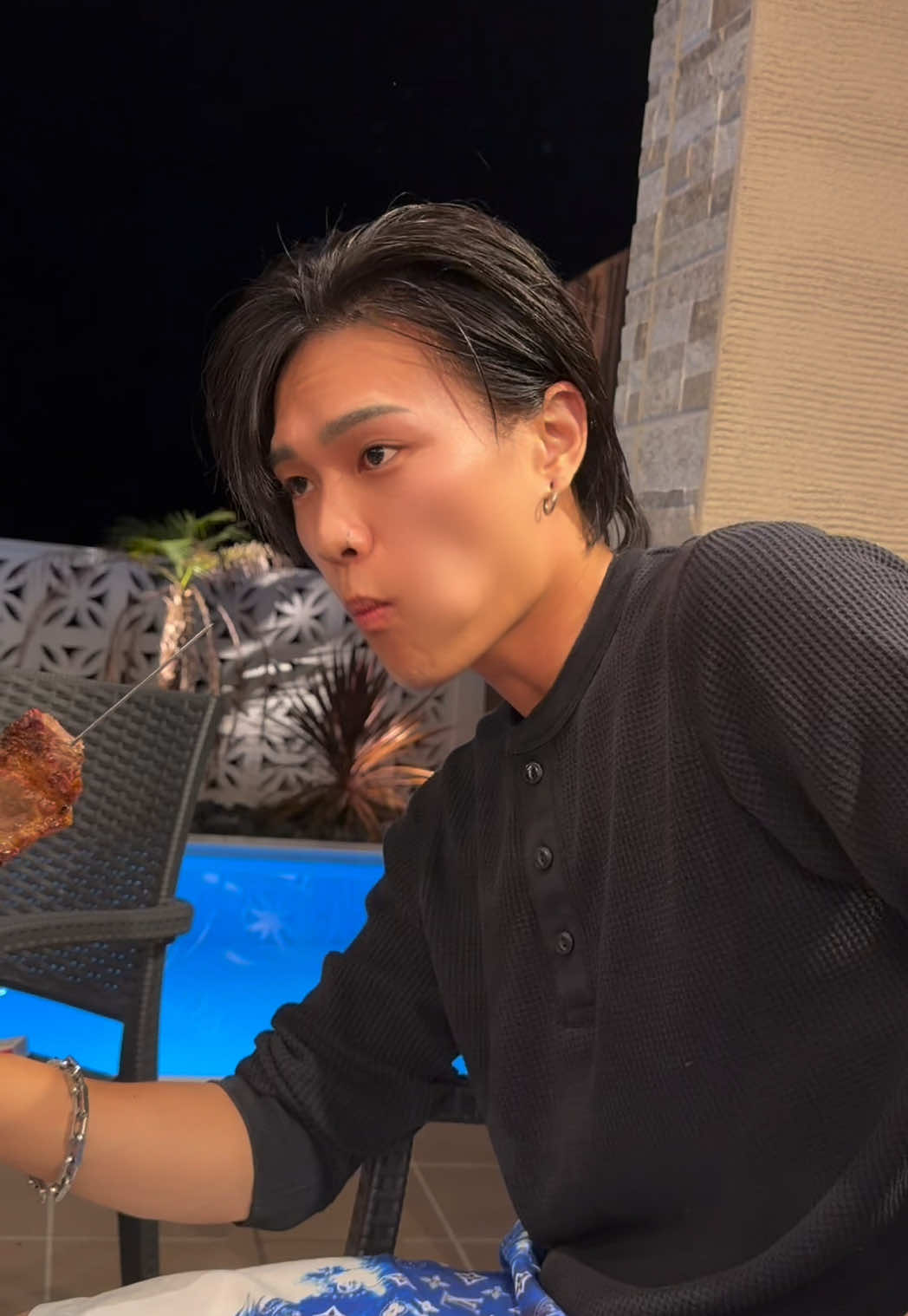 @KOUTA