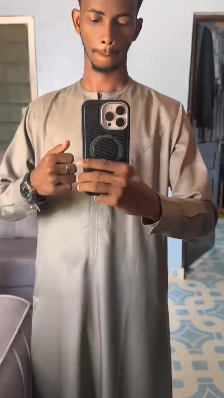 @Abdikhani 17❤️&zwj;🩹❤️❤️&zwj;🔥🌹