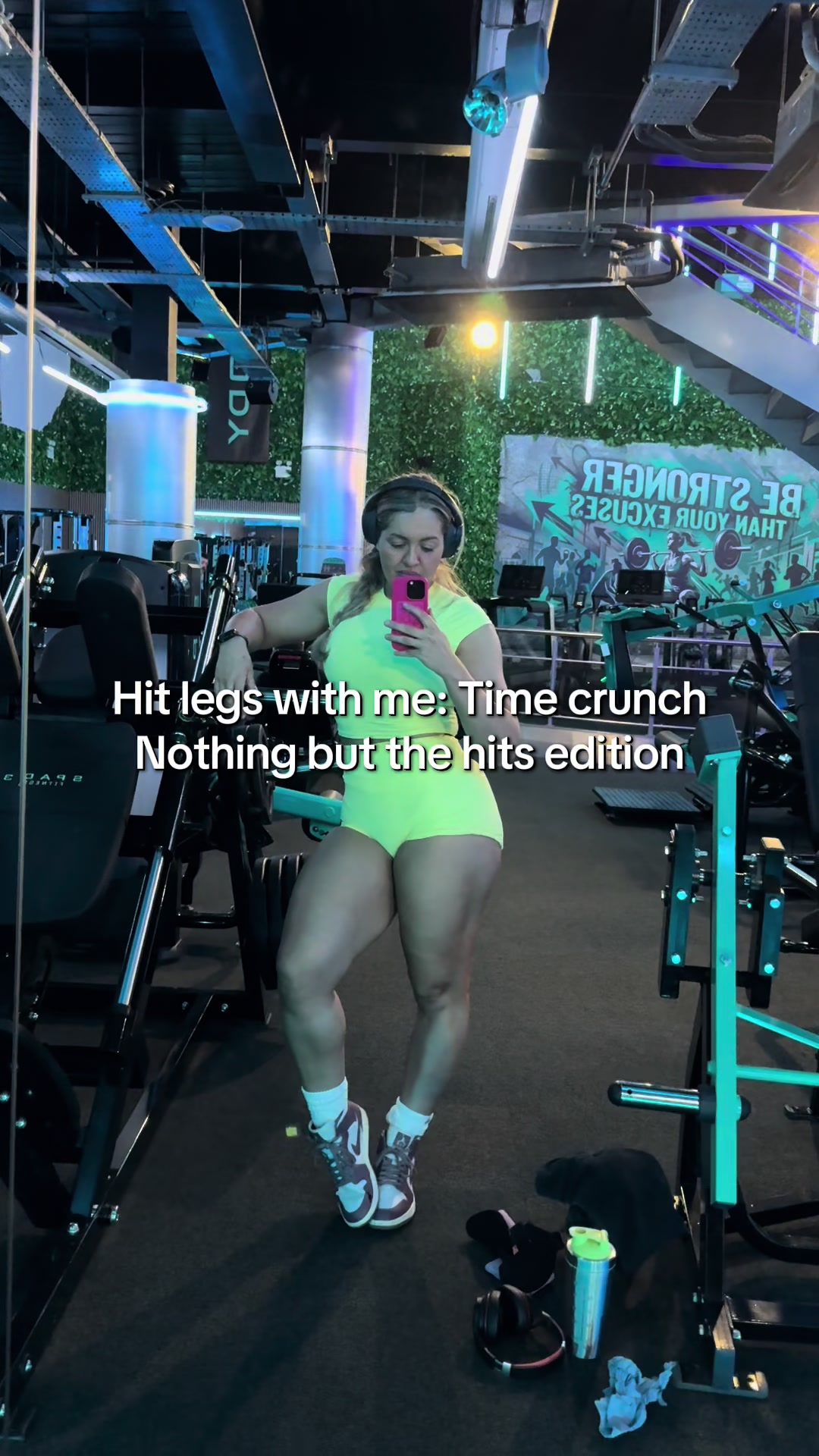 @Sophiesquats | Online Coach