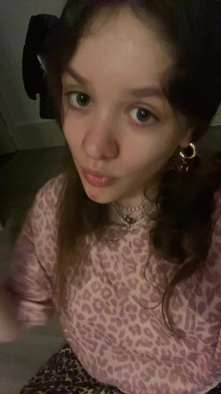@Ava_hlk