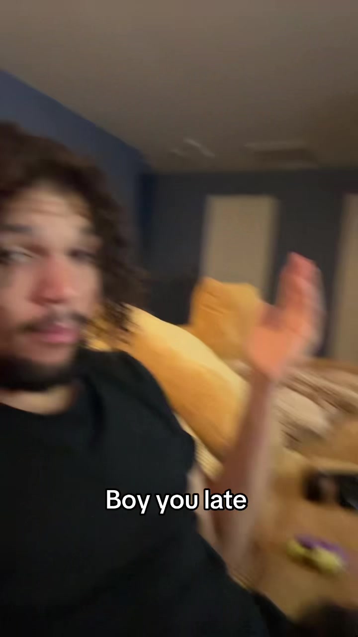@UNEMPLOYED GEEKER