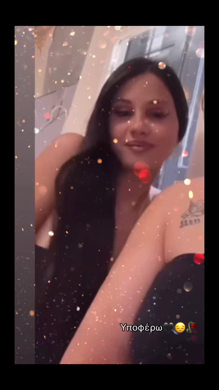@𝐄𝐥𝐞𝐧𝐡𝐡_🖤