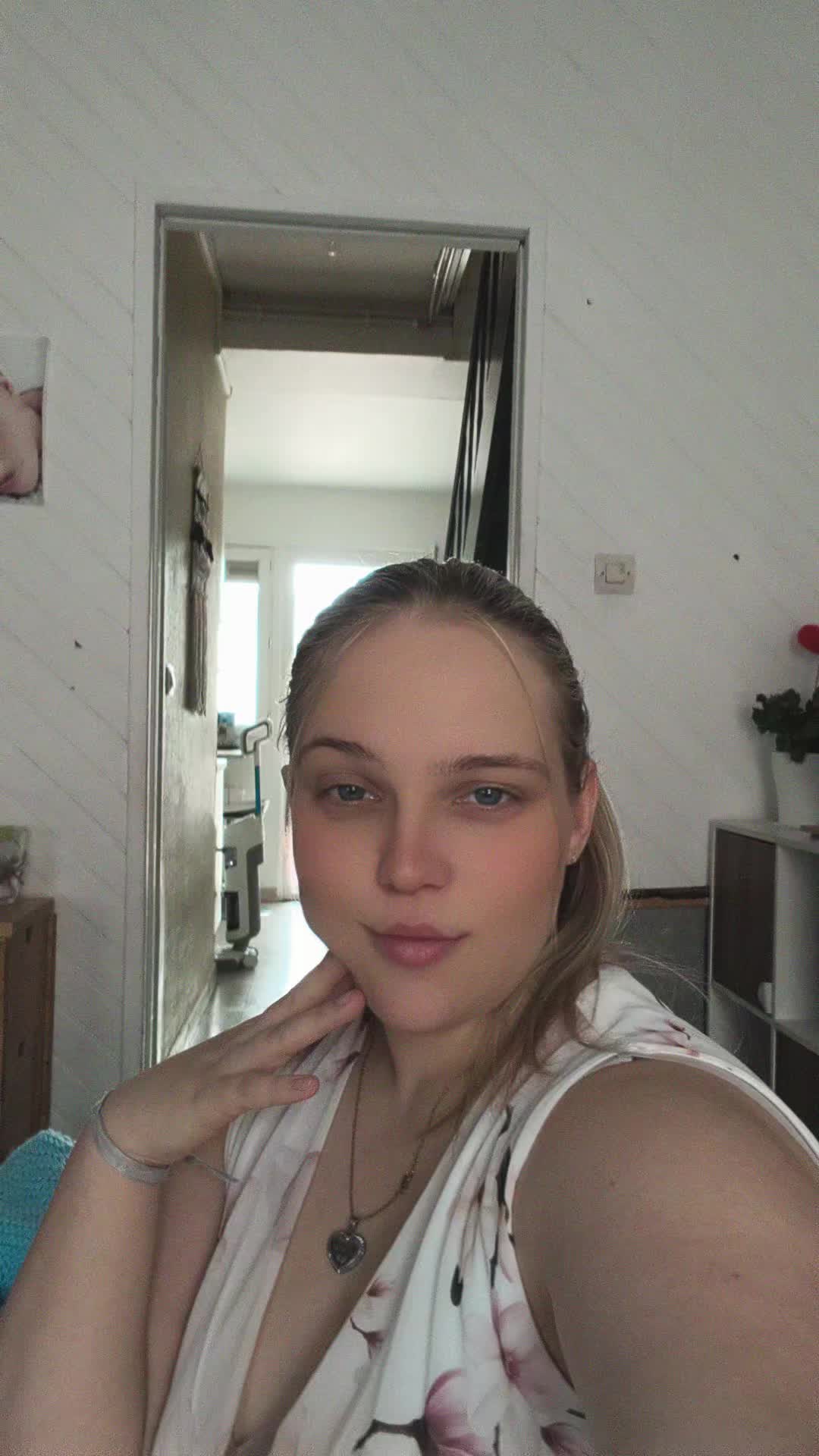 @Melinda24