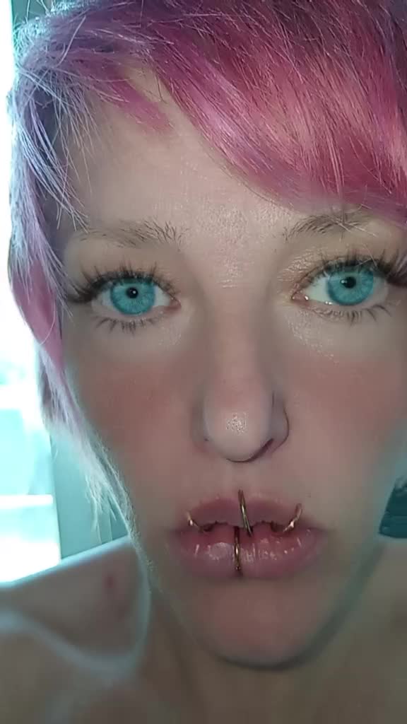 @miricalsamantahohepriesterin