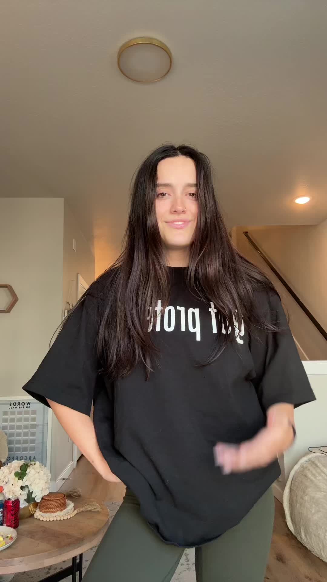 @zoeypraise_