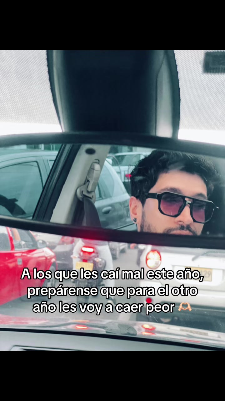 @Esteban García